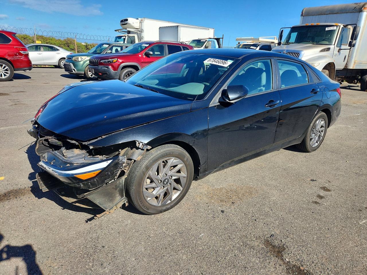 2024 HYUNDAI ELANTRA