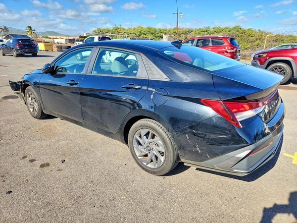 2024 HYUNDAI ELANTRA