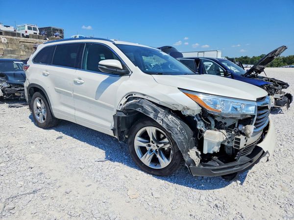 2015 TOYOTA HIGHLANDER