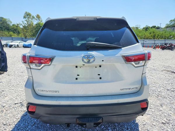 2015 TOYOTA HIGHLANDER