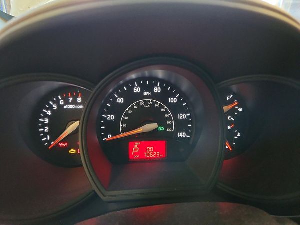 2016 KIA RIO LX A/T