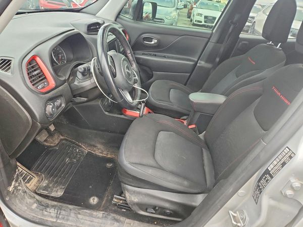 2019 JEEP RENEGADE Trailhawk