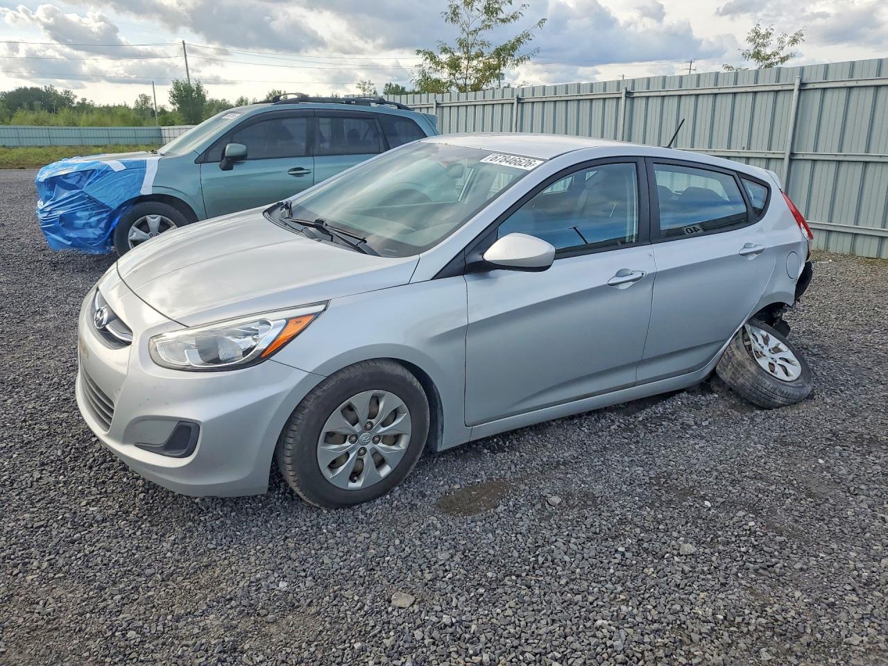2015 HYUNDAI ACCENT GL(Middle-low) — Front 3/4