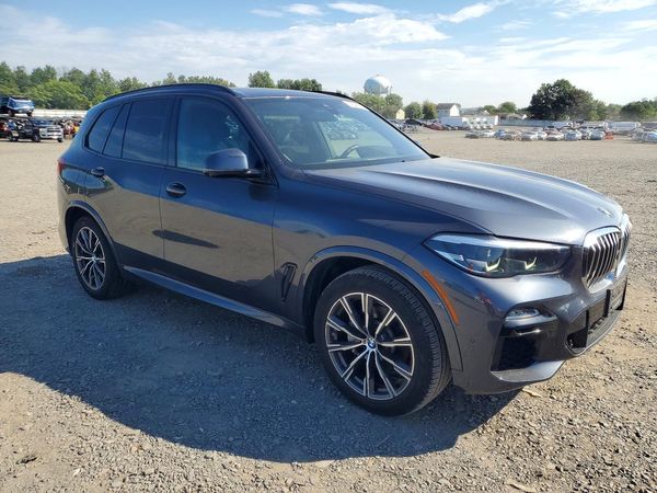 2019 BMW X5 xDrive40i — Passenger 3/4