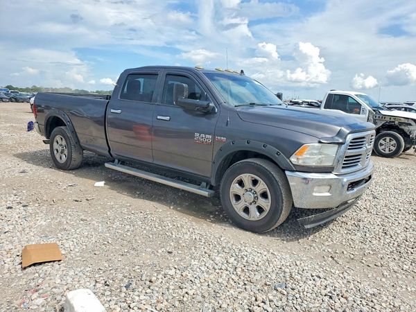 2014 RAM 2500 SLT — Passenger 3/4