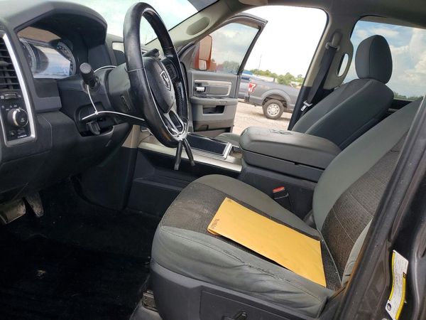2014 RAM 2500 SLT — DENT