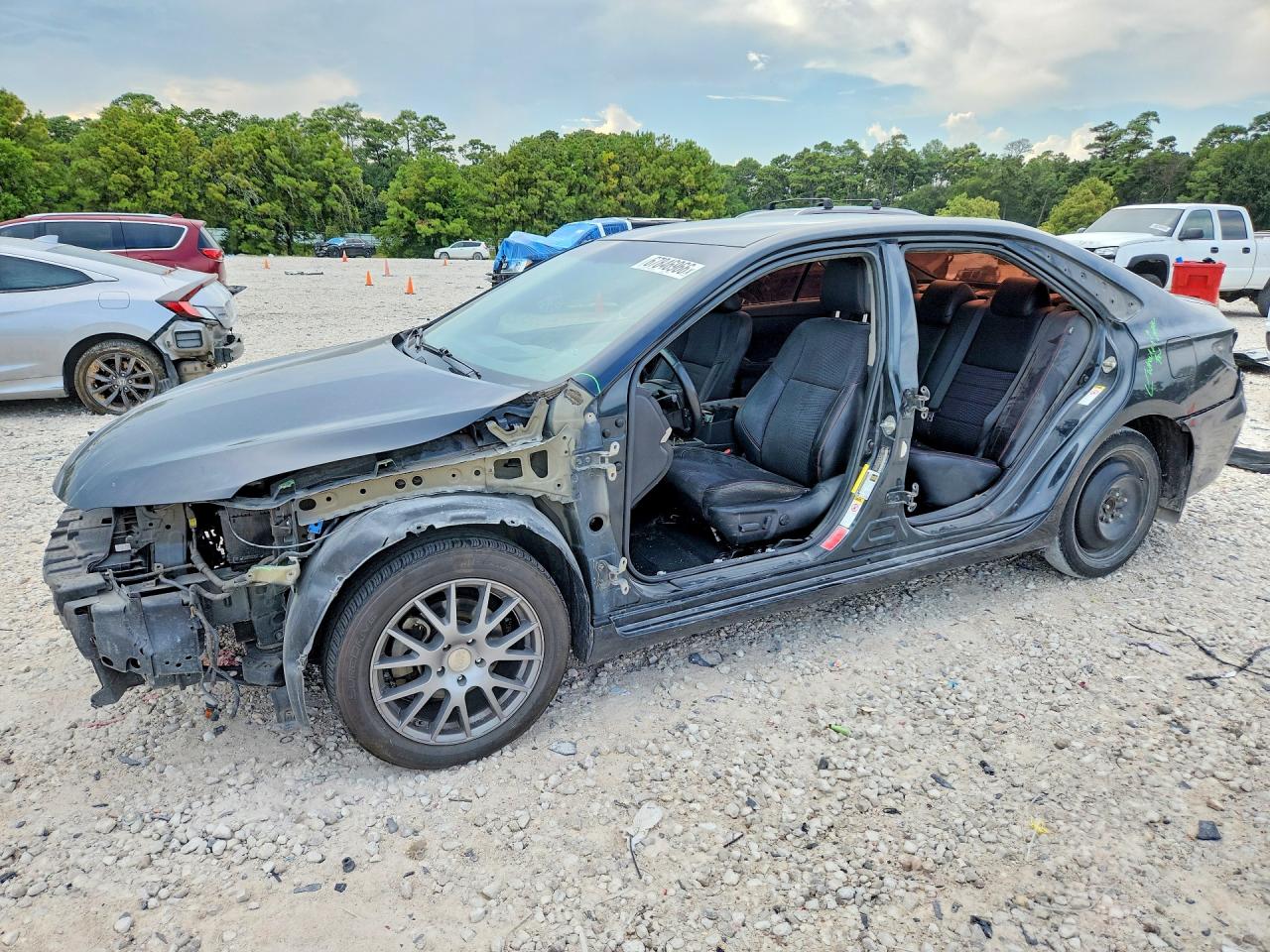 2015 TOYOTA CAMRY