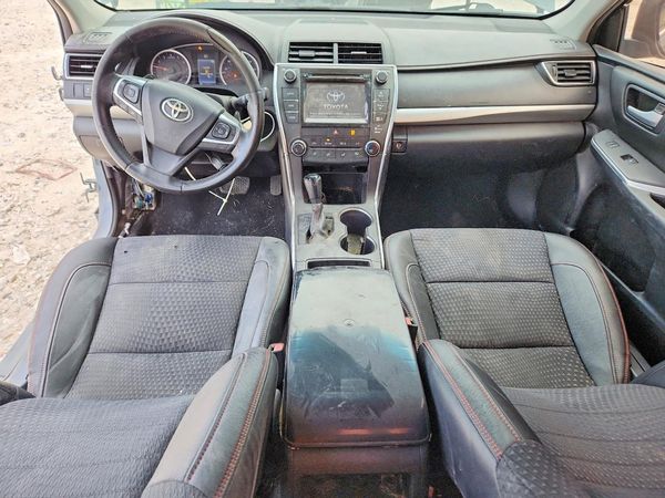 2015 TOYOTA CAMRY