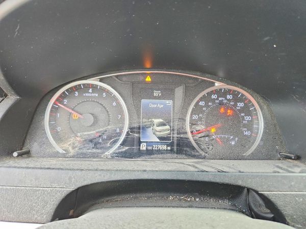 2015 TOYOTA CAMRY