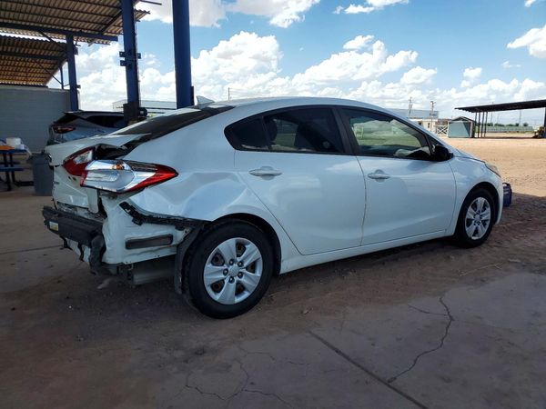 2016 KIA FORTE