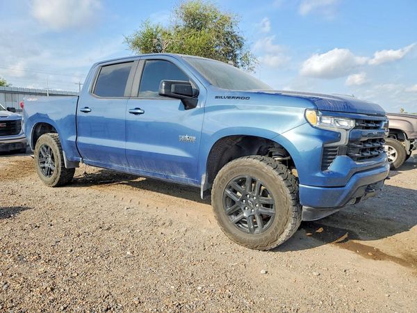 2024 CHEVROLET SILVERADO RST — Passenger 3/4