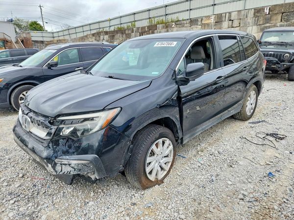 2021 HONDA PILOT LX — Front 3/4