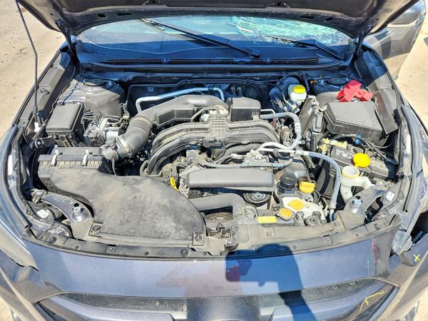 2025 SUBARU OUTBACK Base