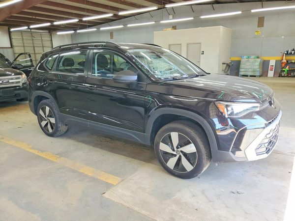 2025 VOLKSWAGEN TAOS 4Motion S