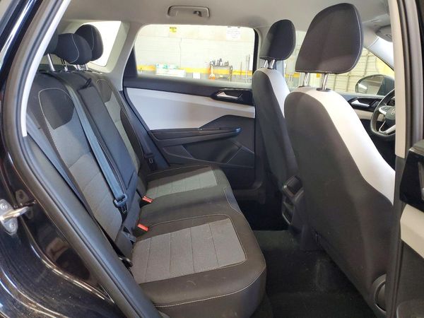 2025 VOLKSWAGEN TAOS 4Motion S