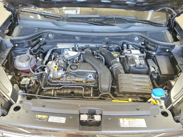 2025 VOLKSWAGEN TAOS 4Motion S