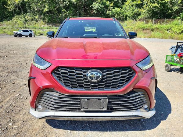 2021 TOYOTA HIGHLANDER