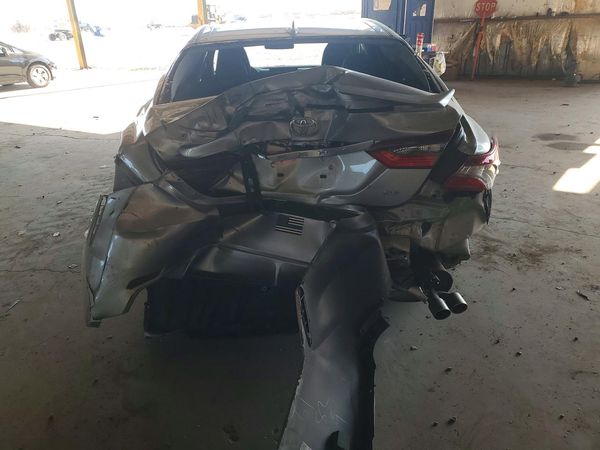 2024 TOYOTA CAMRY