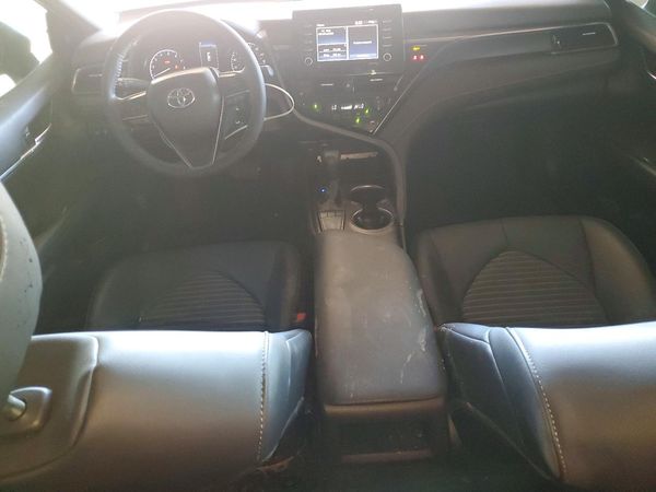 2024 TOYOTA CAMRY