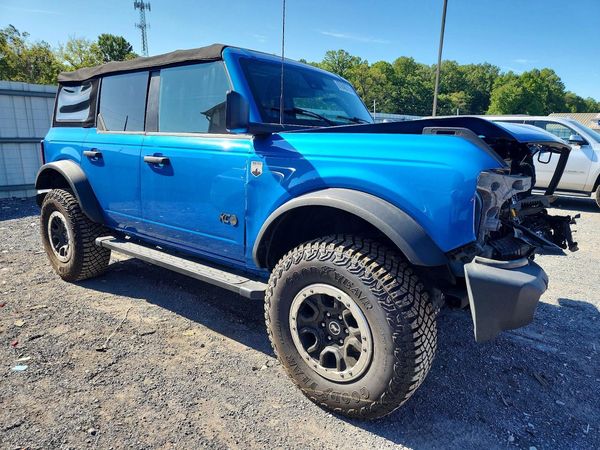 2021 FORD BRONCO