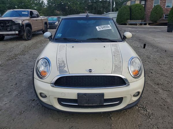 2012 MINI COOPER