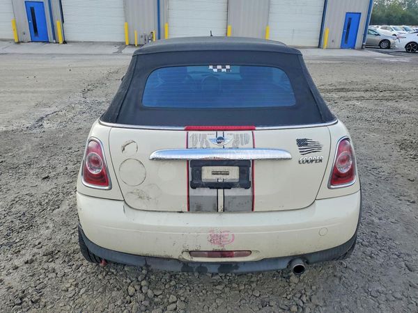 2012 MINI COOPER