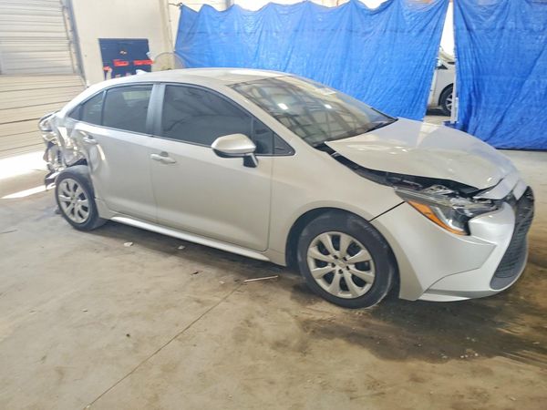 2022 TOYOTA COROLLA