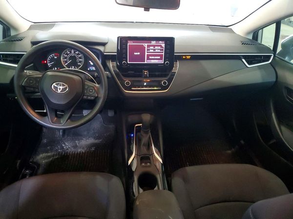 2022 TOYOTA COROLLA