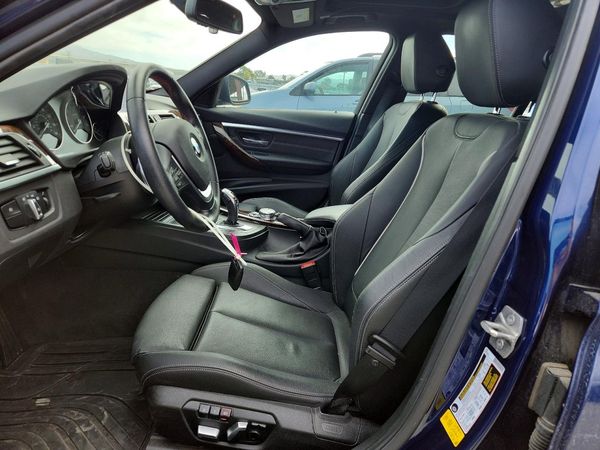 2016 BMW 328 SA — DENT