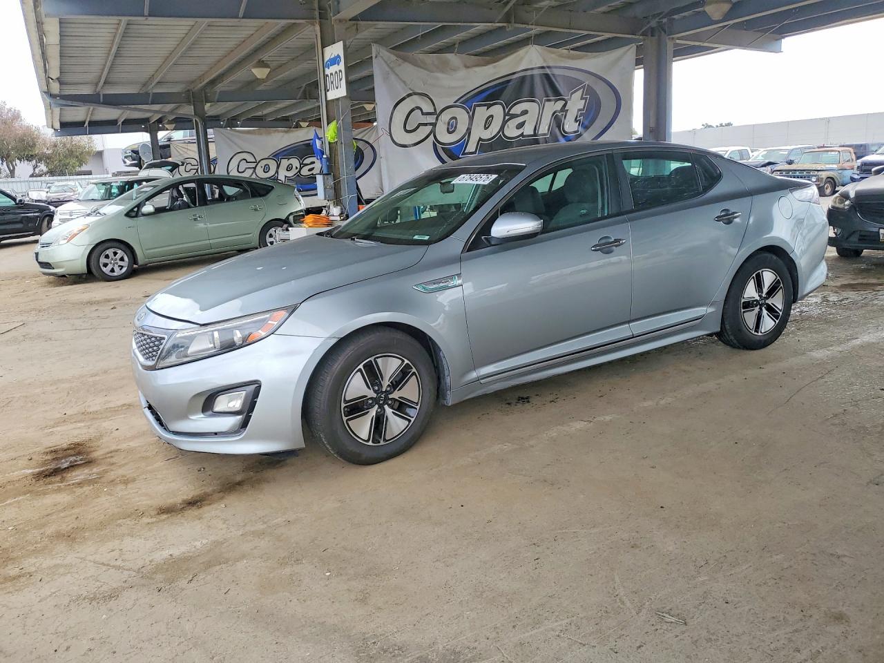 2014 KIA OPTIMA GL - Middle-low