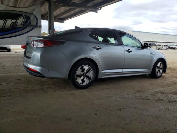 2014 KIA OPTIMA GL - Middle-low
