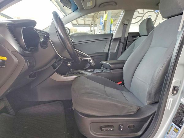 2014 KIA OPTIMA GL - Middle-low