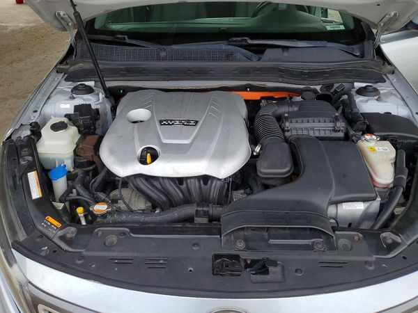 2014 KIA OPTIMA GL - Middle-low