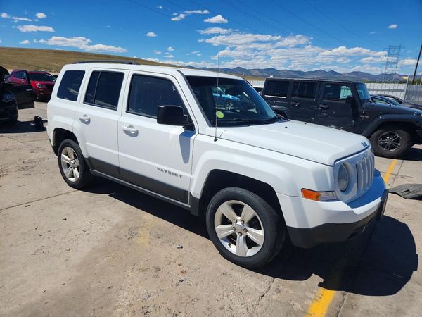 2015 JEEP PATRIOT Latitude