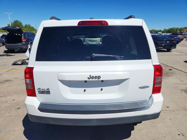 2015 JEEP PATRIOT Latitude