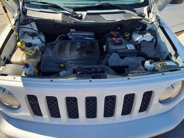 2015 JEEP PATRIOT Latitude