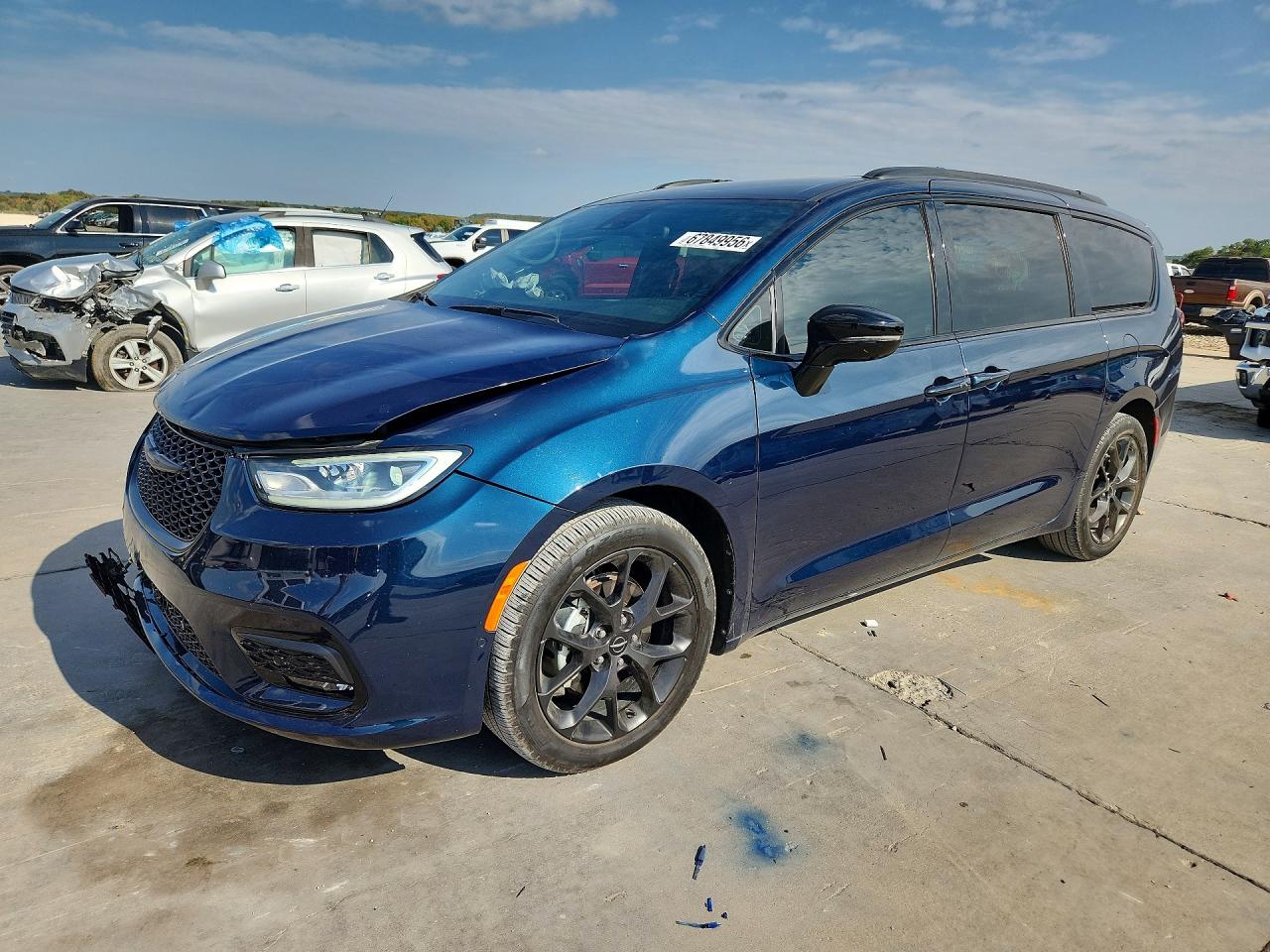2024 CHRYSLER PACIFICA