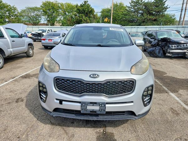 2017 KIA SPORTAGE LX