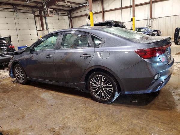 2022 KIA FORTE