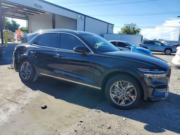 2023 GENESIS GV70