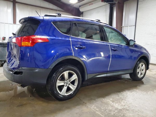 2015 TOYOTA RAV4