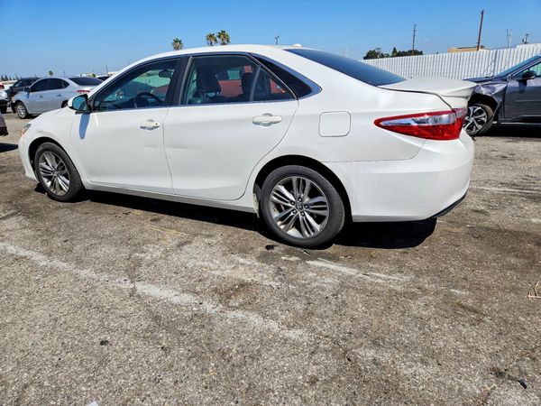 2017 TOYOTA CAMRY