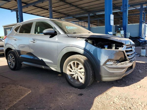 2017 HYUNDAI TUCSON