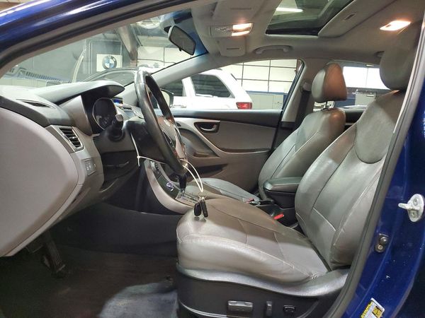 2013 HYUNDAI ELANTRA