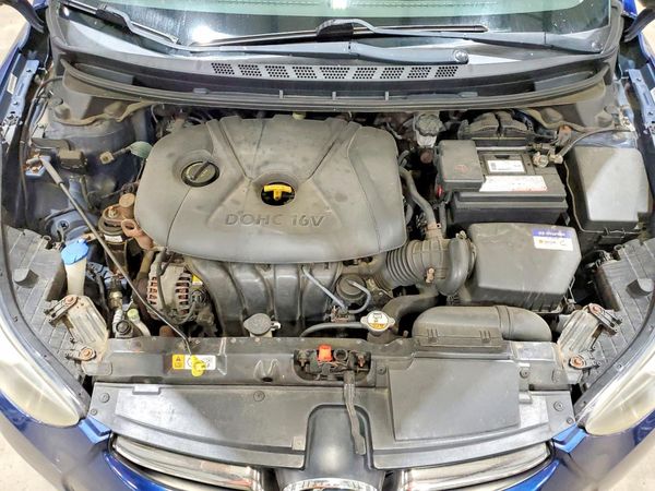 2013 HYUNDAI ELANTRA