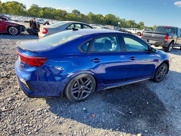 2021 KIA FORTE GT Line