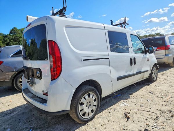 2017 RAM PROMASTER CITY SLT