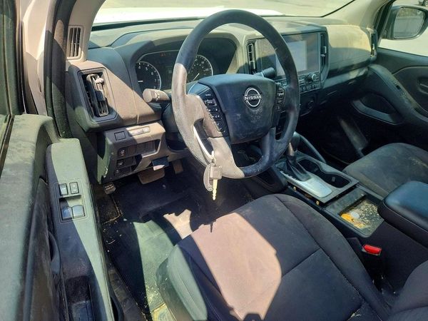 2025 NISSAN FRONTIER