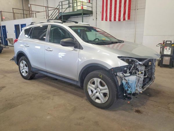 2014 TOYOTA RAV4 Standard — Passenger 3/4
