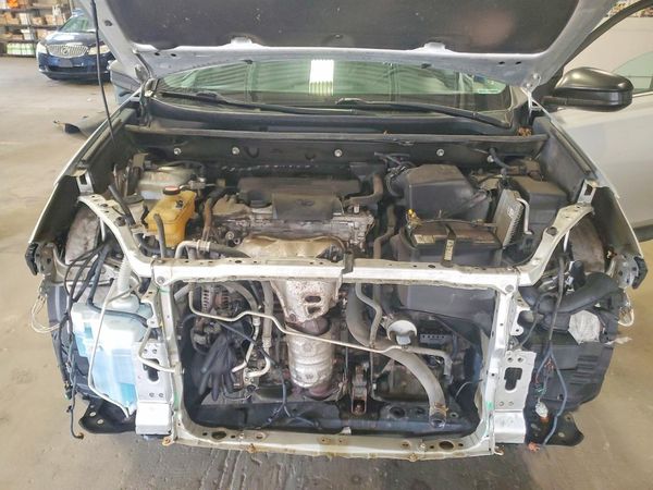 2014 TOYOTA RAV4 Standard — Engine bay